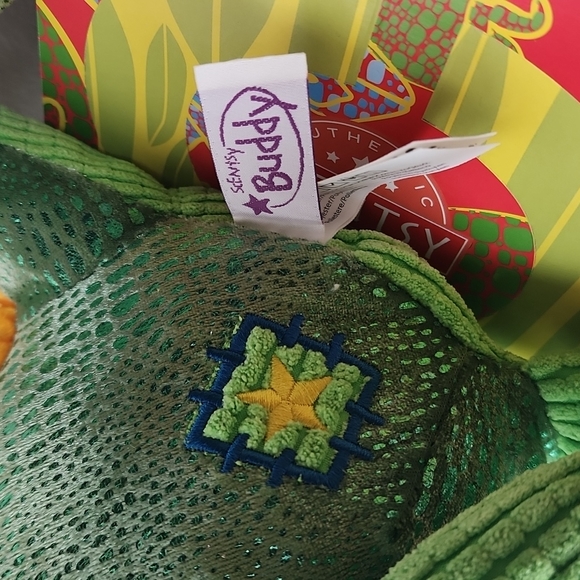 NIB, Scentsy Buddy Authentic Kids. Carl the Chameleon. - Picture 7 of 16